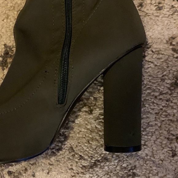 Simmi London Knee High Boots - Picture 3 of 4